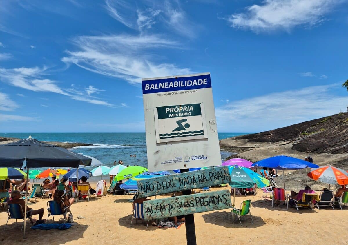 Balneabilidade praia 1